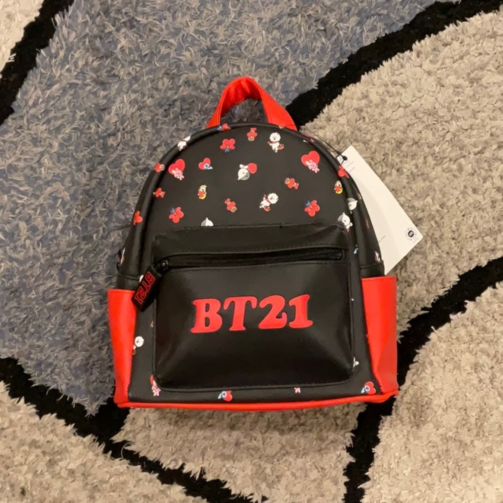 HOT TOPIC BT21 Valentines Edition Mini Backpack